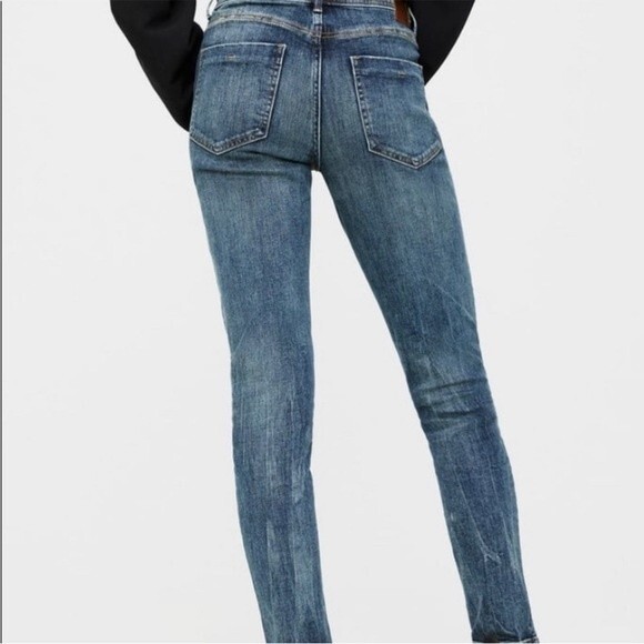 Zara Mid Rise Distressed Skinny Jeans with Asymmetrical Hem, US 2/EUR 34 NWOT - Picture 3 of 13